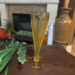 Vintage Tiara Glass by Indiana Glass Vase Ribbon or Zipper Yellow Mist 8"